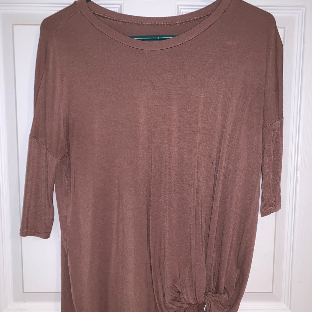 brown top